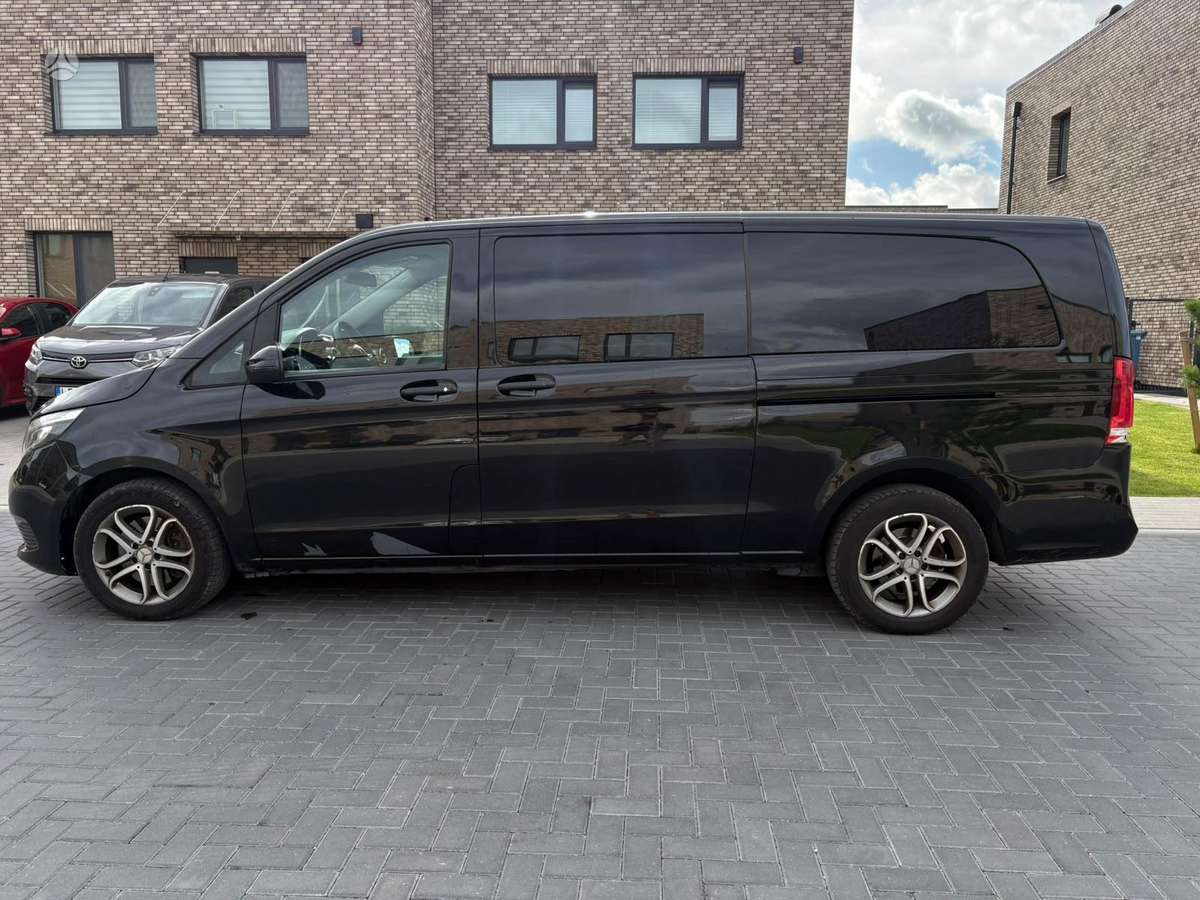 Mercedes-Benz V250 - 3