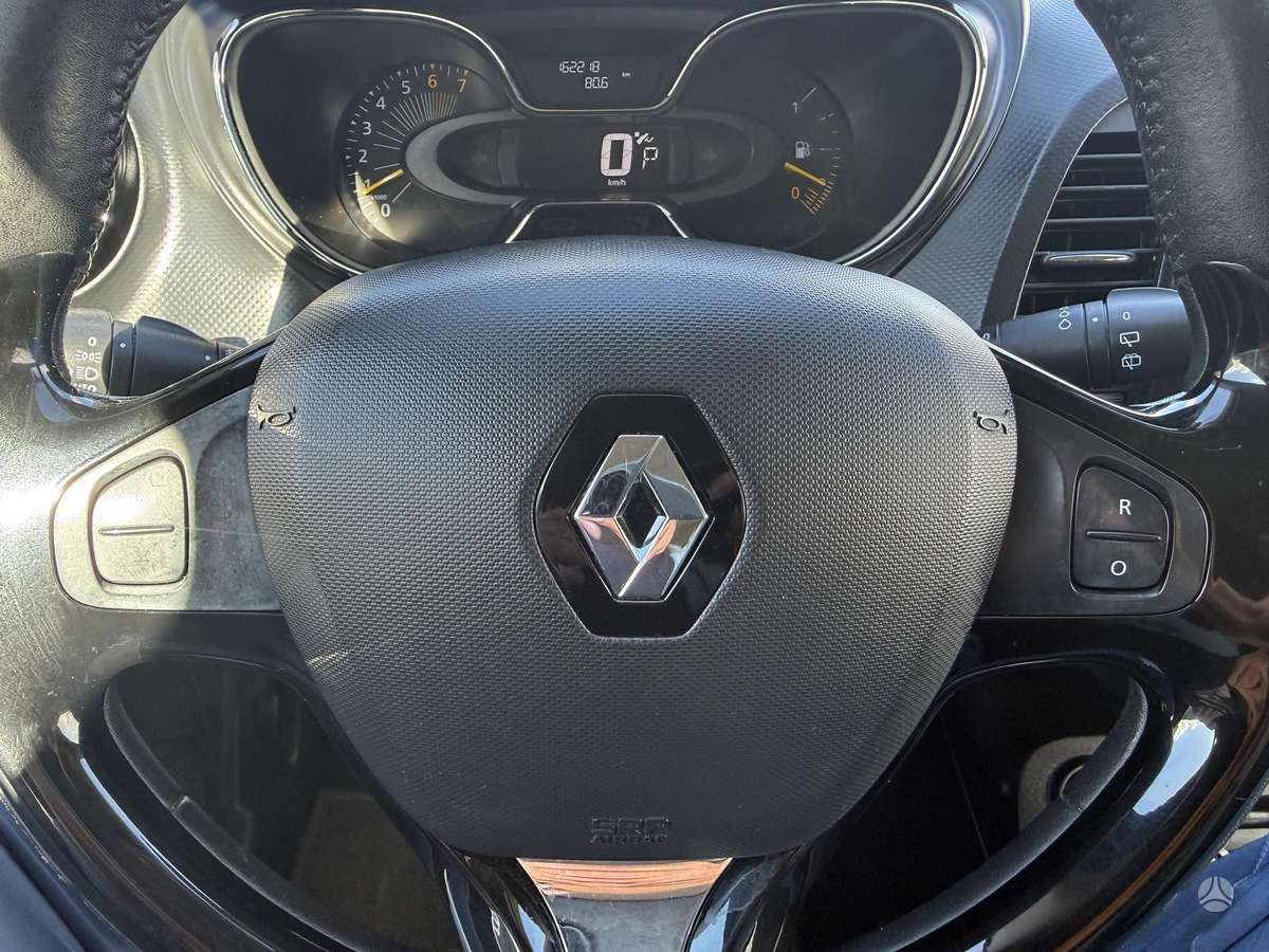 Renault Captur, 1.2 l., off-road / crossover