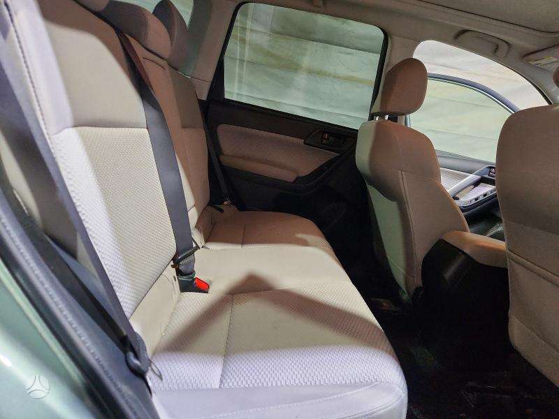 Subaru Forester - 10