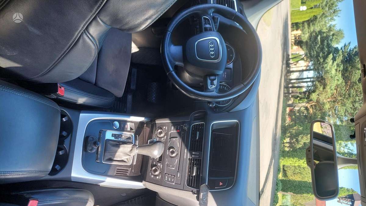 Audi Q5 - 11