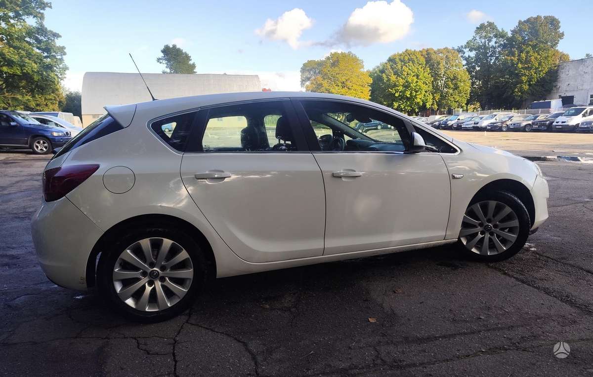 Opel Astra - 3