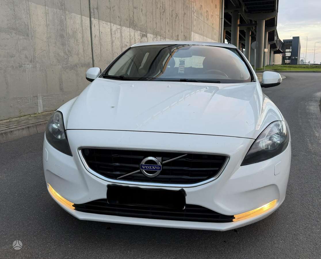 Volvo V40 - 5