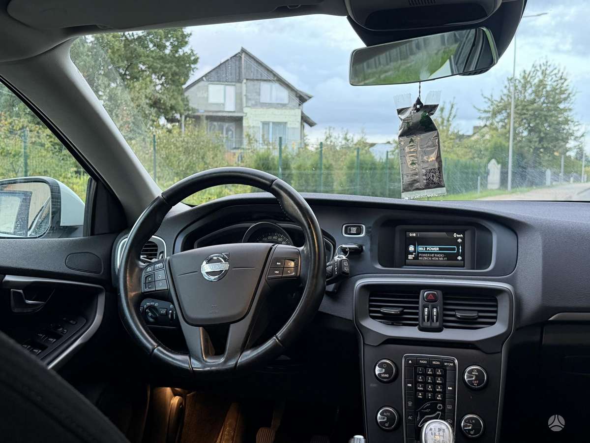 Volvo V40 - 7