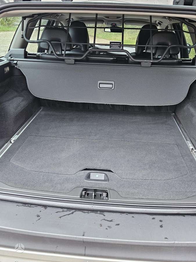 Volvo XC70, 2.4 l., wagon