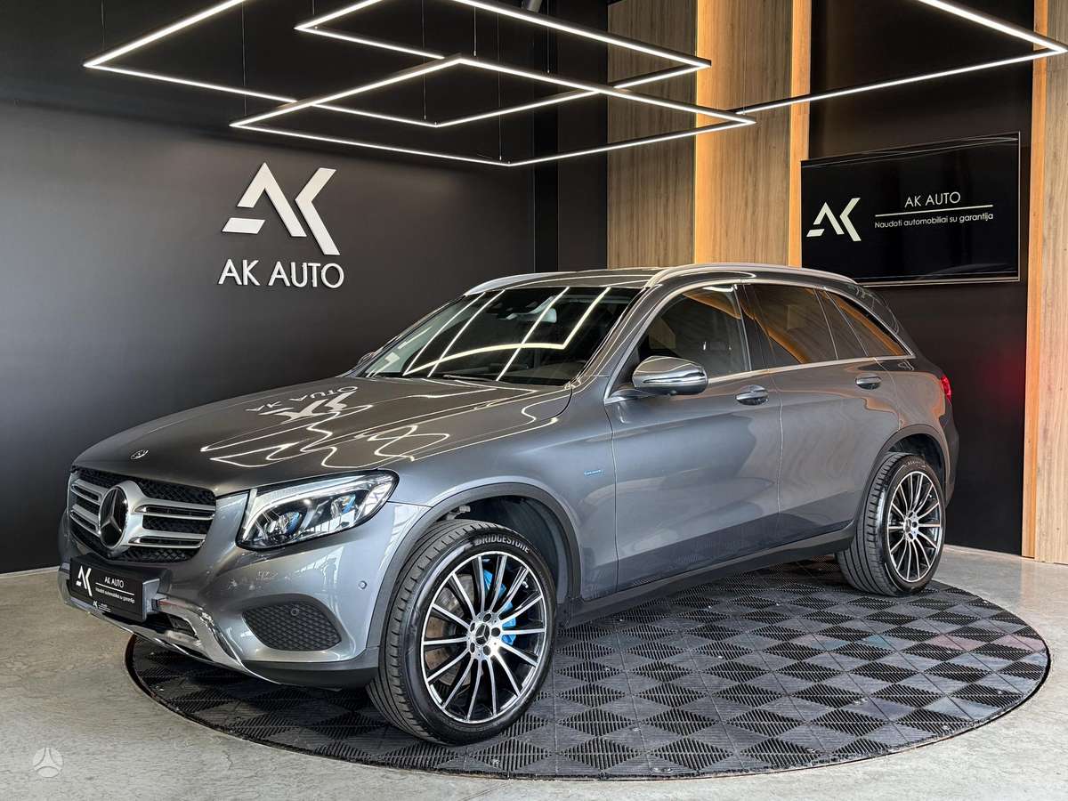 Mercedes-Benz GLC350 - 6
