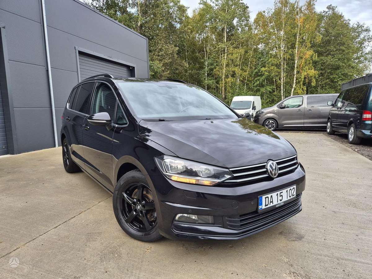 Volkswagen Touran - 2