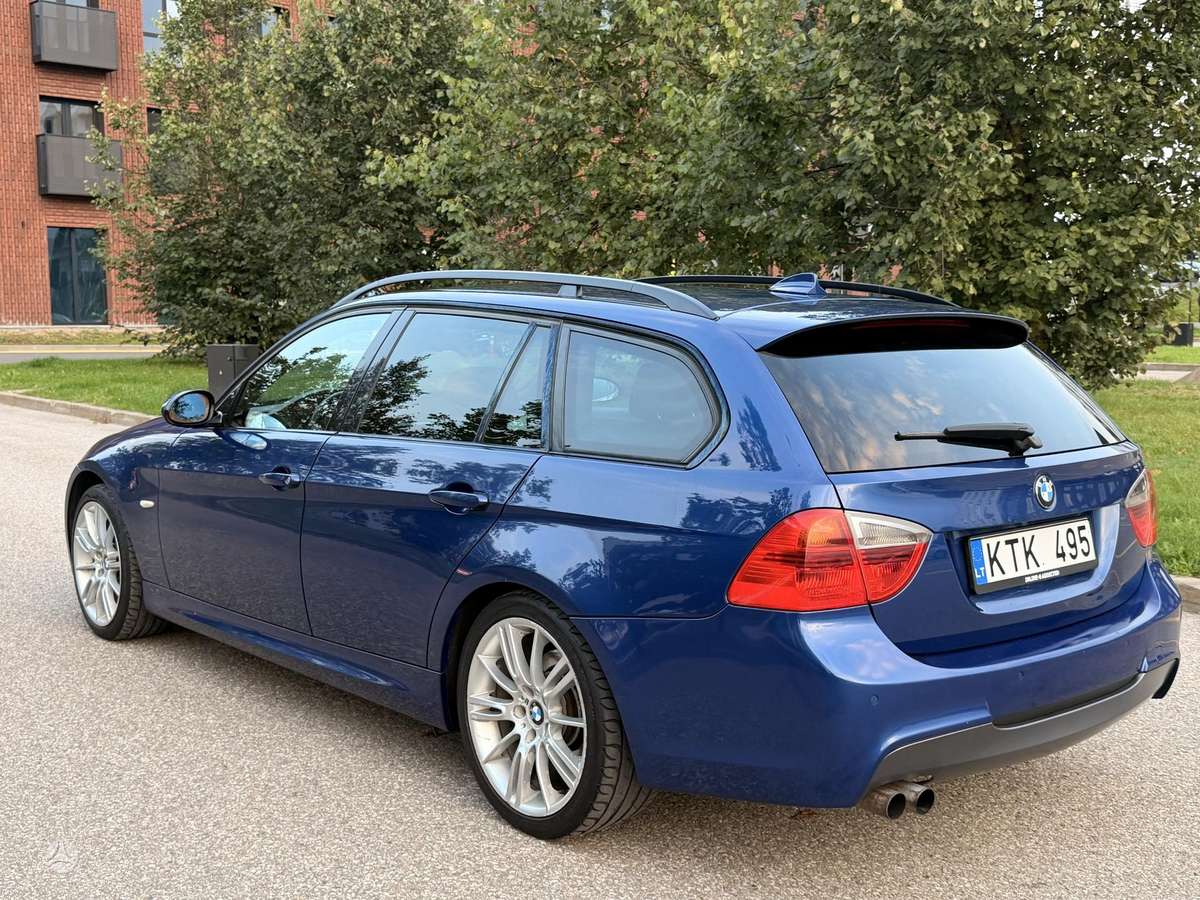 BMW 325 - 8