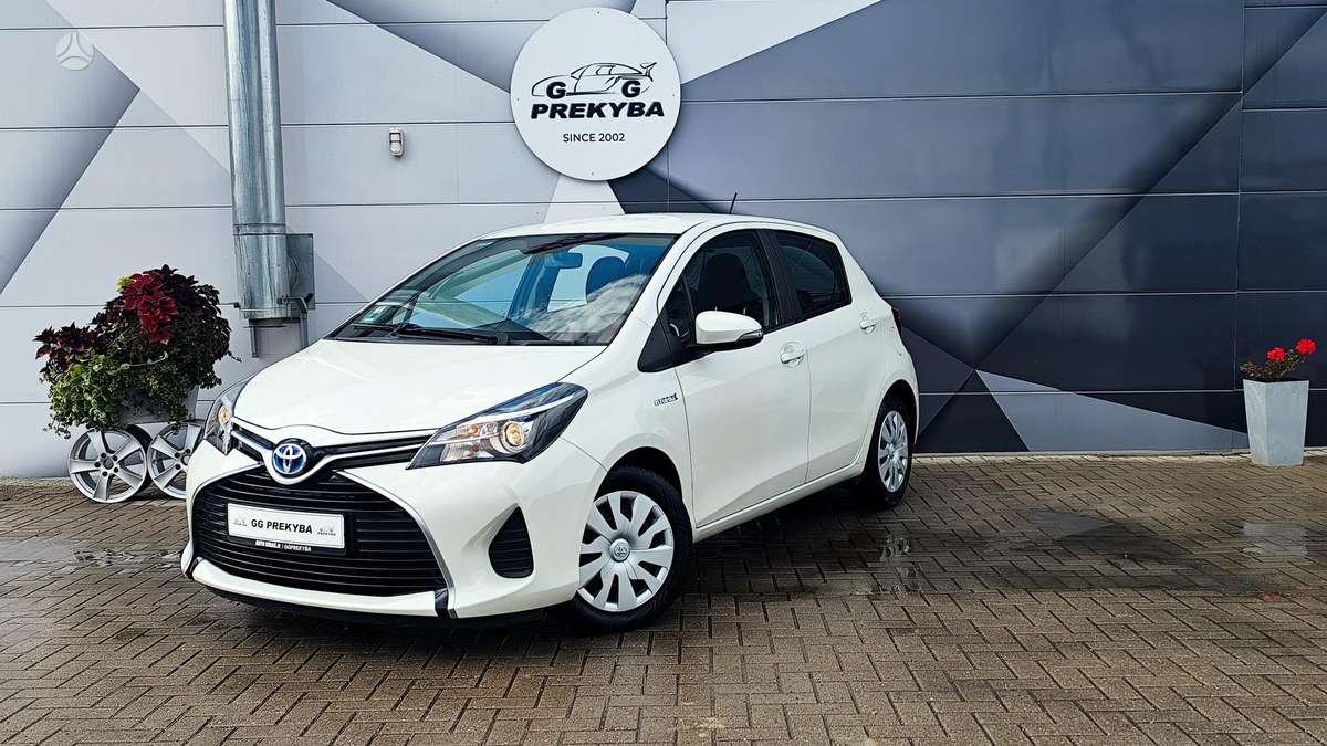 Toyota Yaris - 4