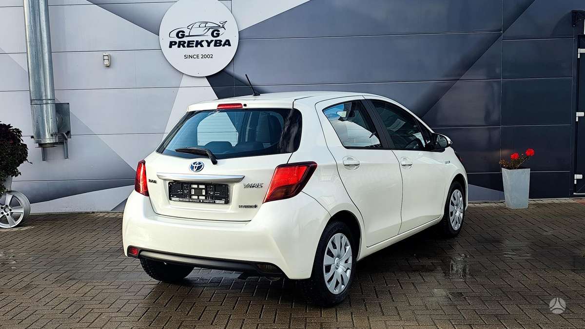 Toyota Yaris - 9