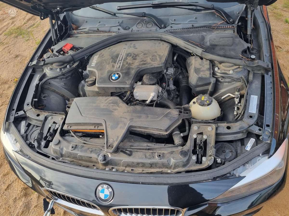 BMW 328, 2.0 l., Седан