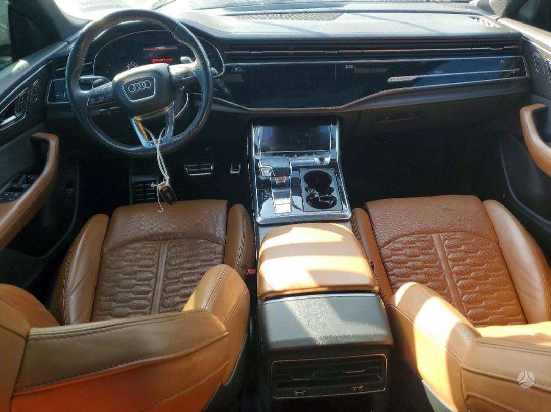 Audi RS Q8 - 7