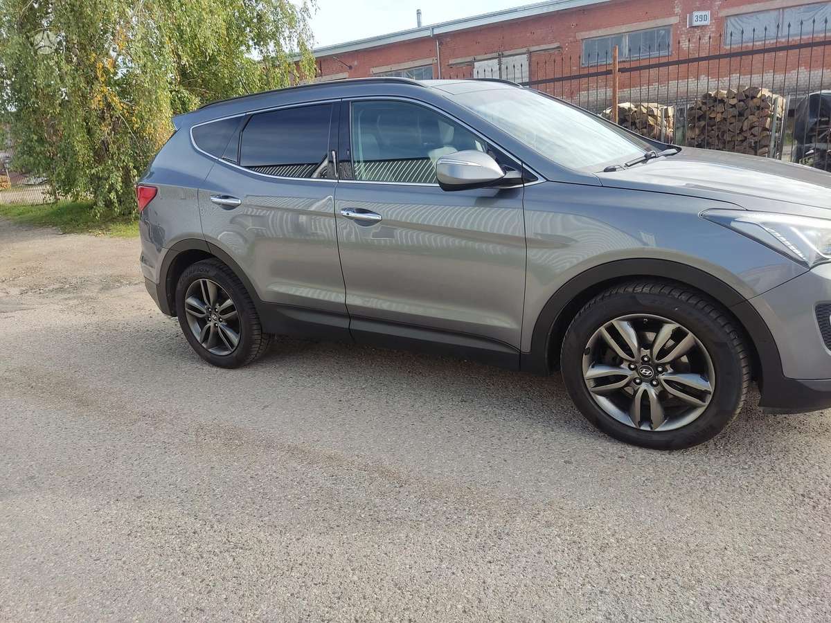 Hyundai Santa Fe - 6