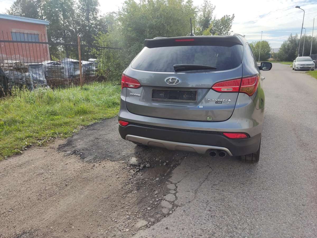 Hyundai Santa Fe - 7