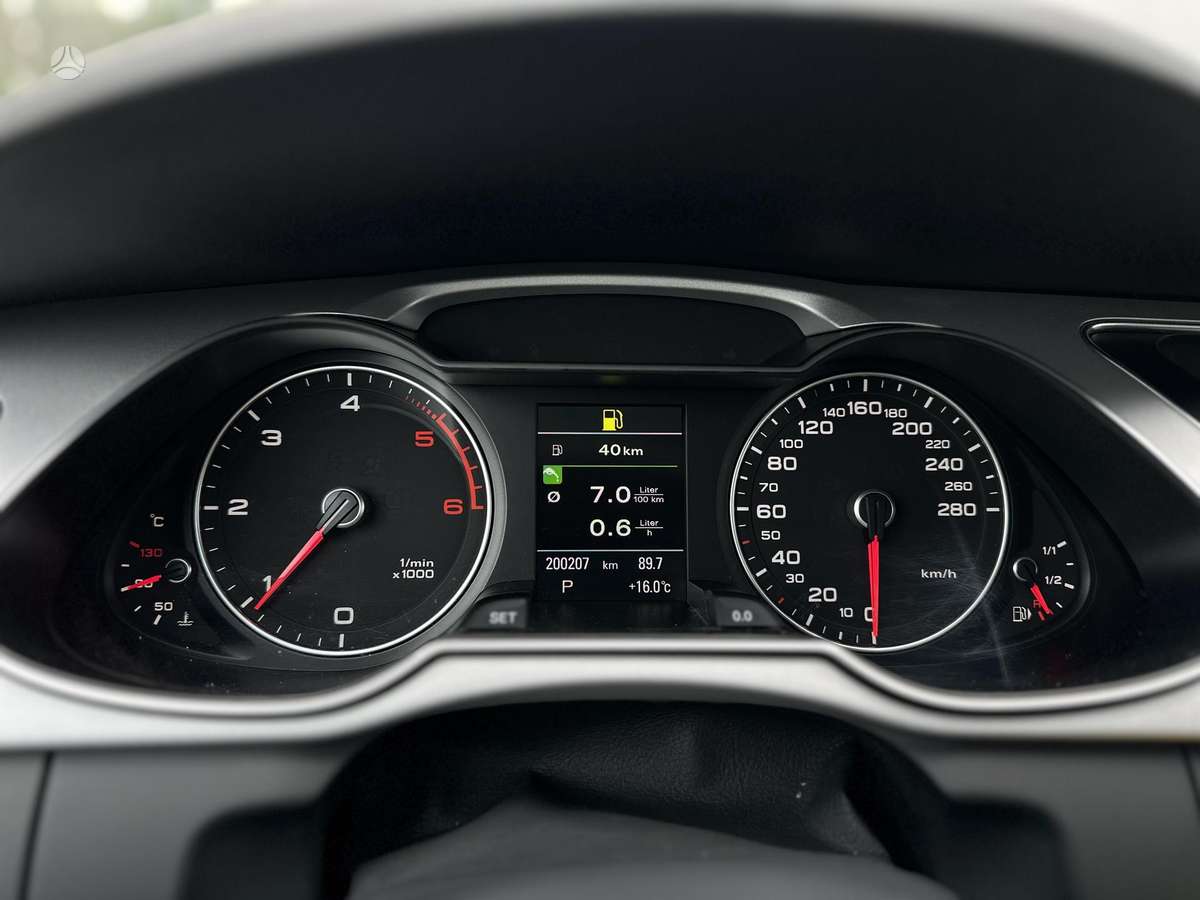 Audi A4, 2.0 l., universalas