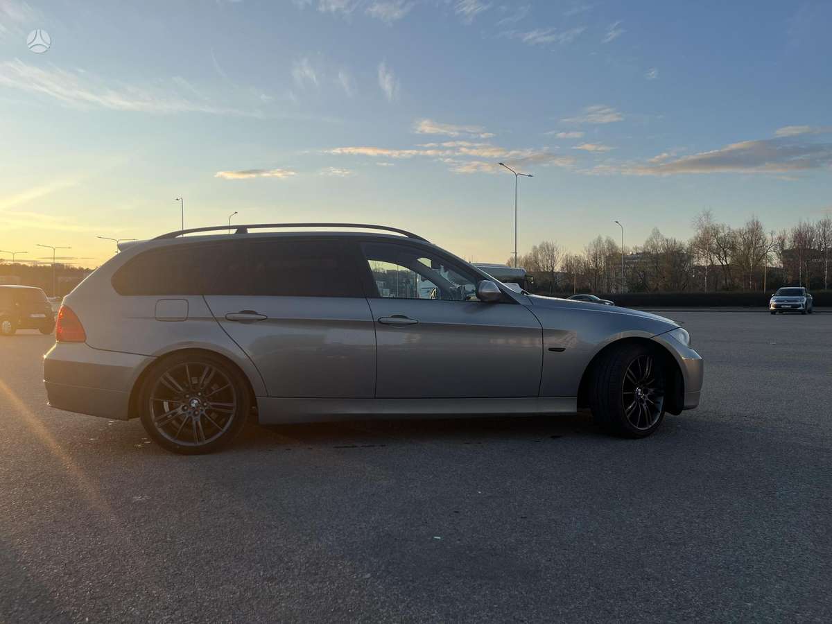 BMW 320 - 7