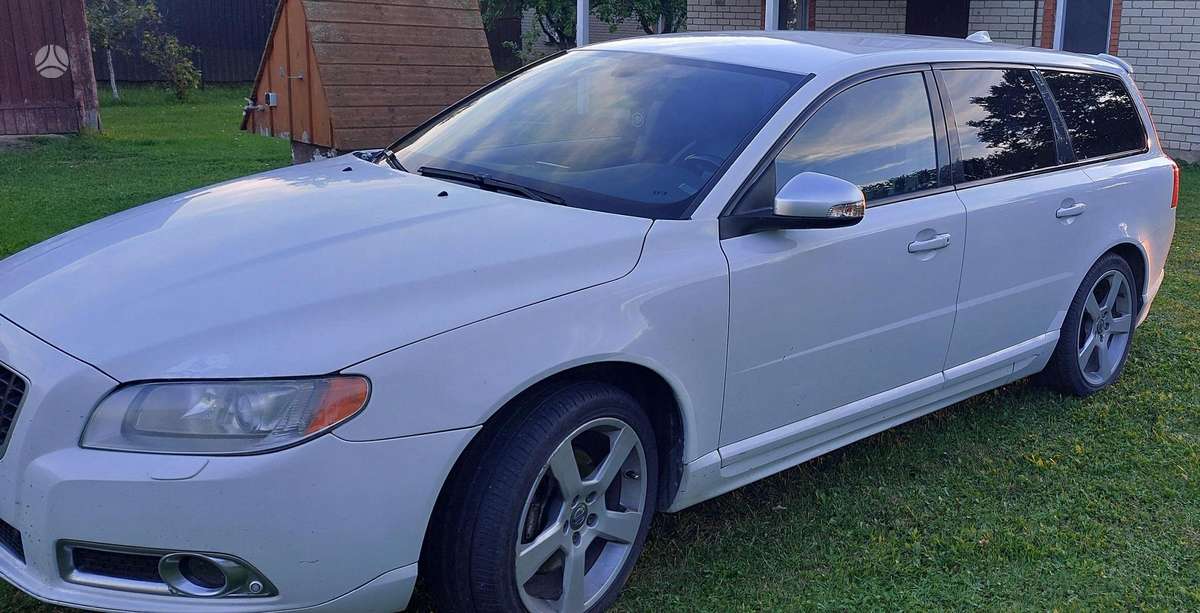 Volvo V70 - 2