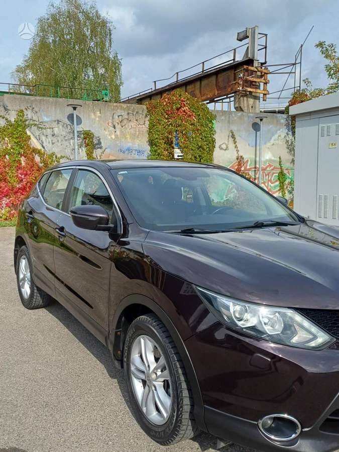 Nissan Qashqai - 2