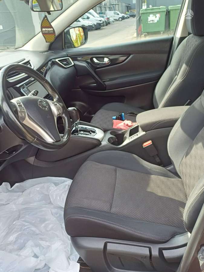 Nissan Qashqai - 4