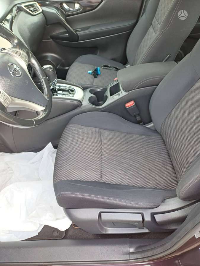 Nissan Qashqai - 12