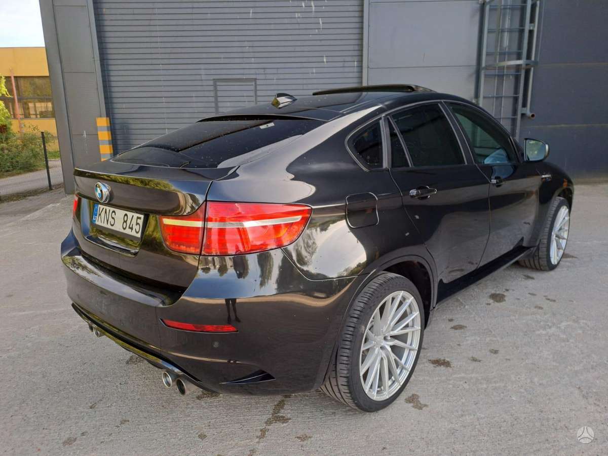 BMW X6 - 11