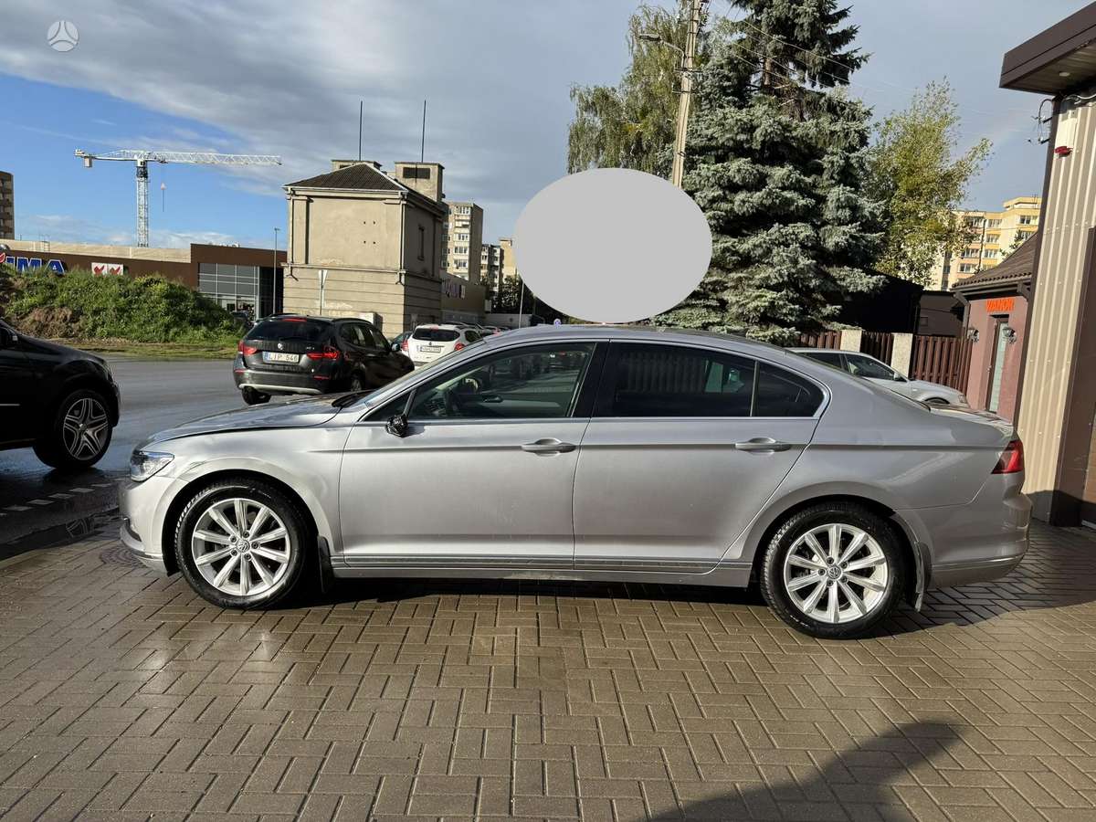 Volkswagen Passat - 7