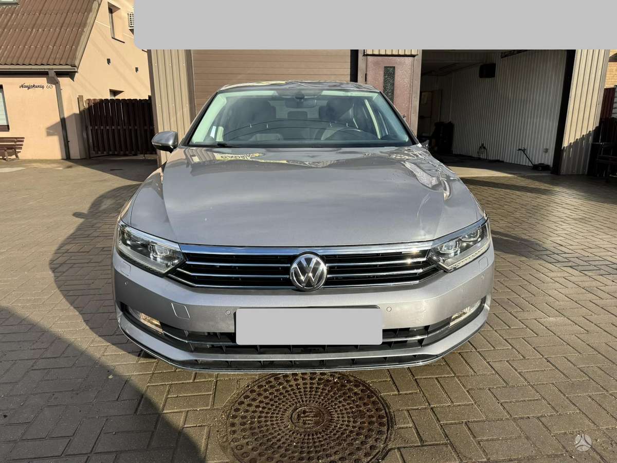 Volkswagen Passat - 5
