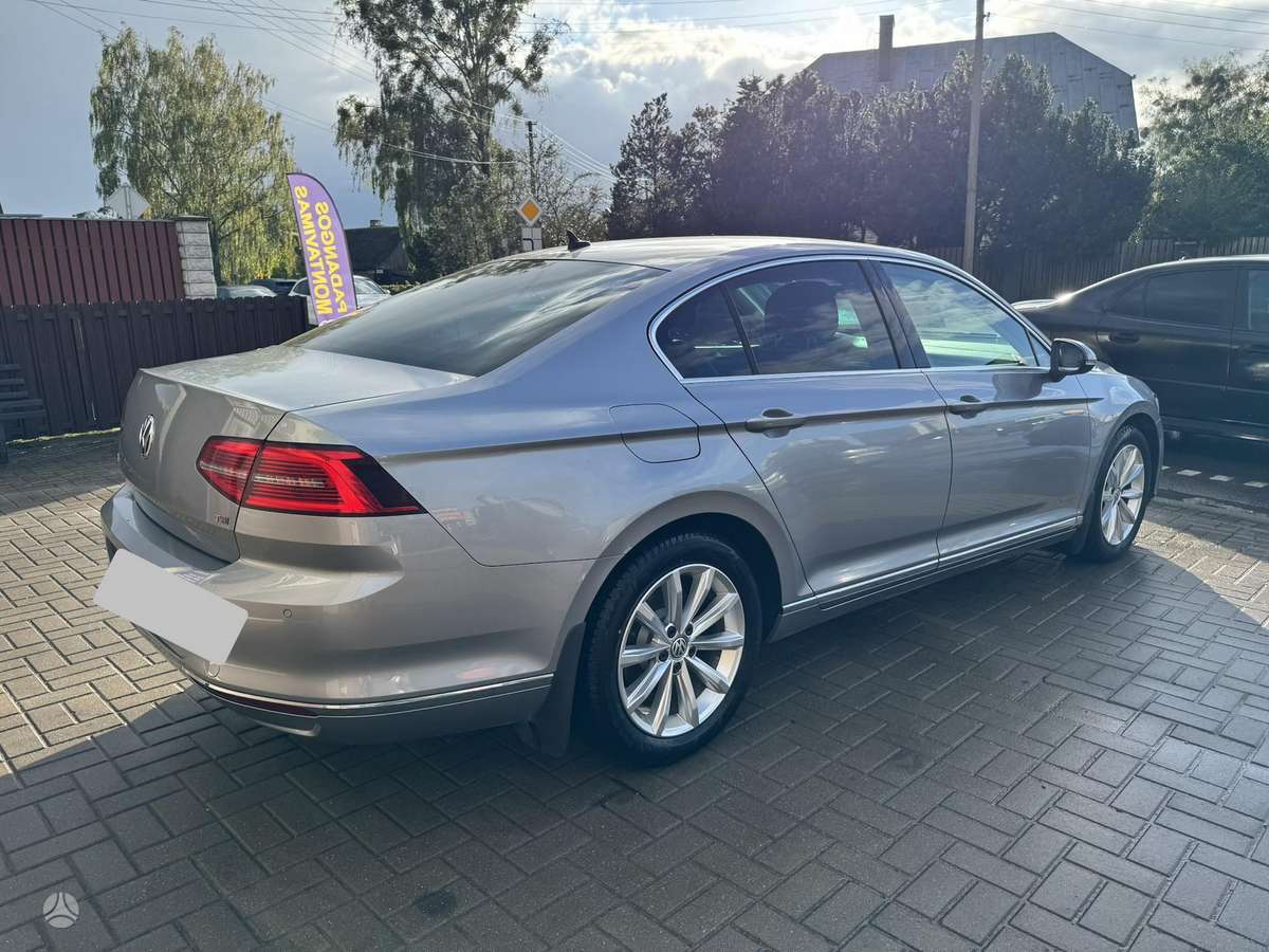 Volkswagen Passat - 3
