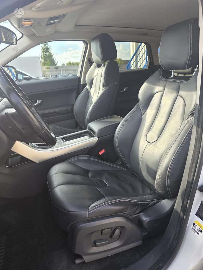 Land Rover Evoque, off-road / crossover
