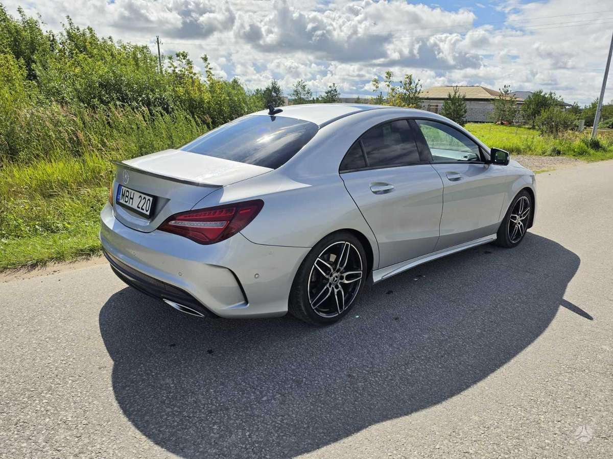 Mercedes-Benz CLA220 - 5