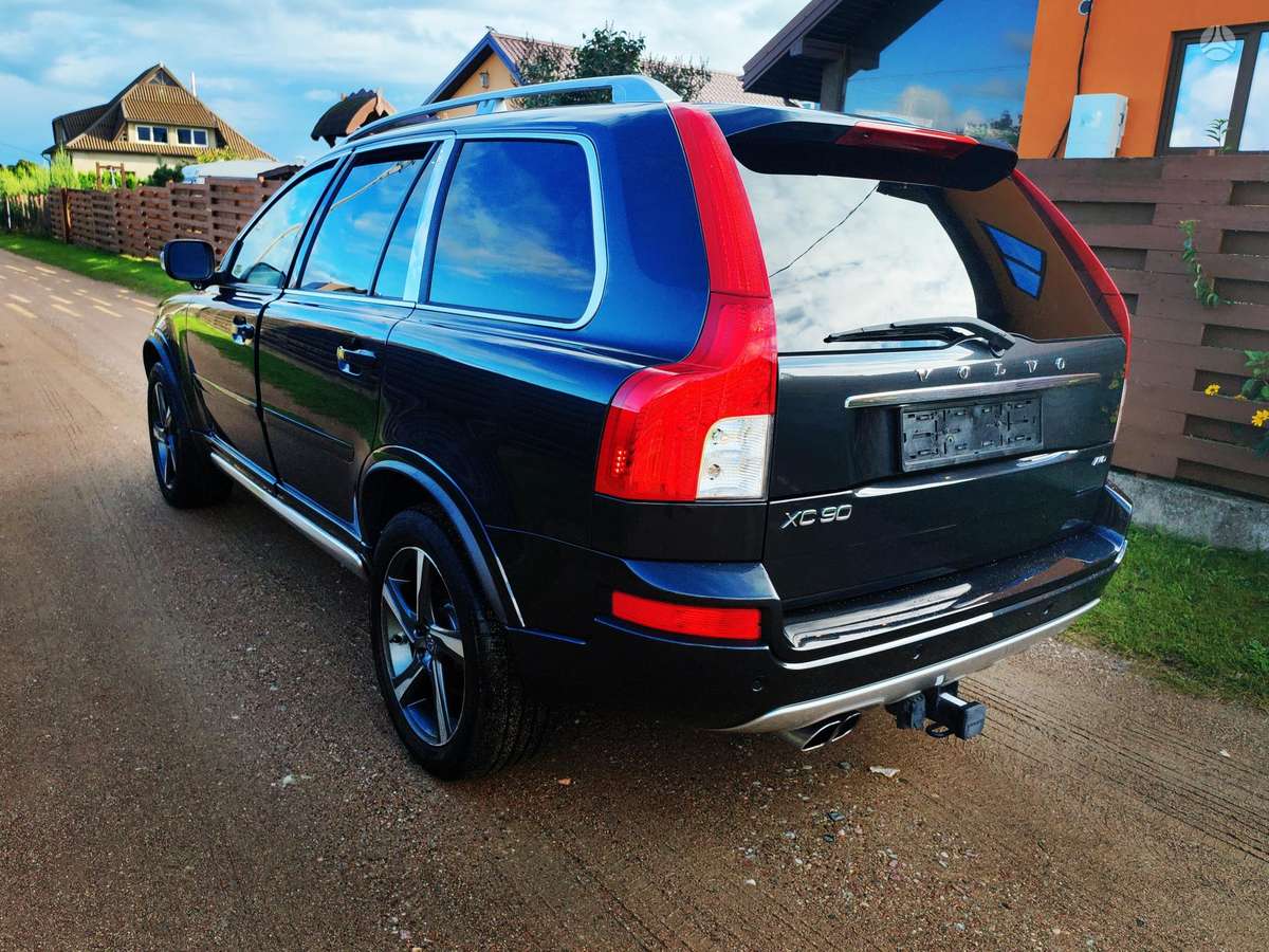 Volvo XC90 - 5