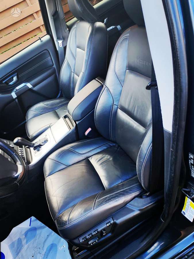 Volvo XC90 - 9