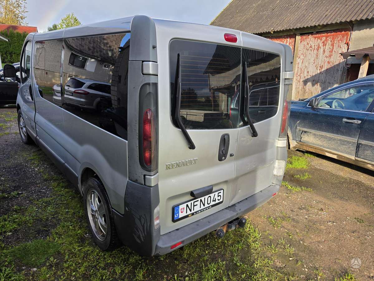 Renault Trafic - 7