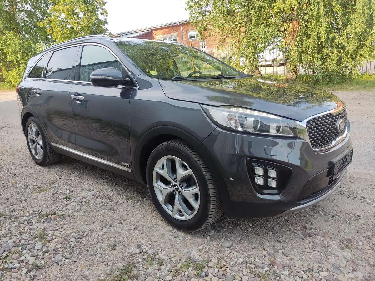 KIA Sorento - 2