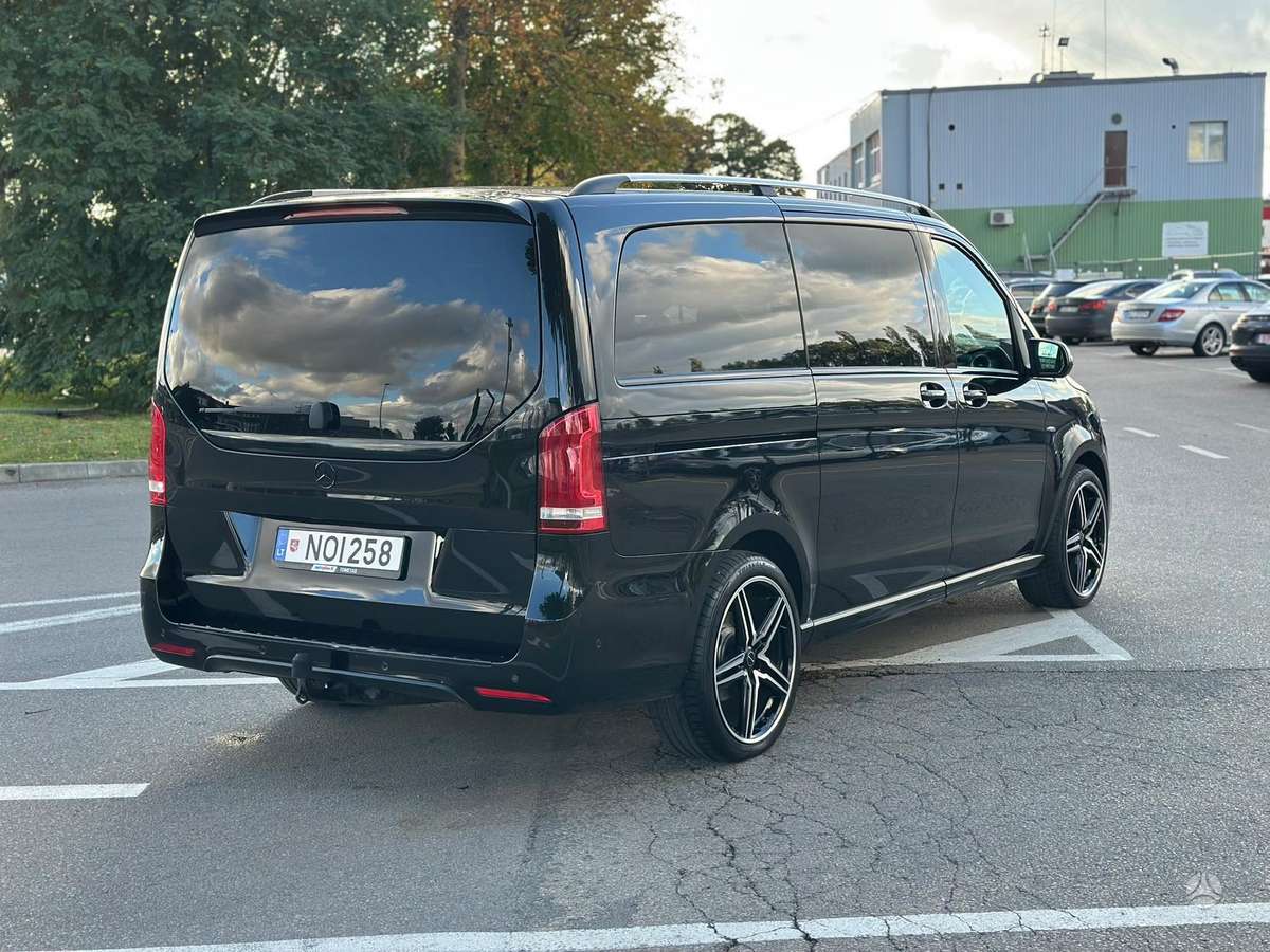 Mercedes-Benz V250 - 8