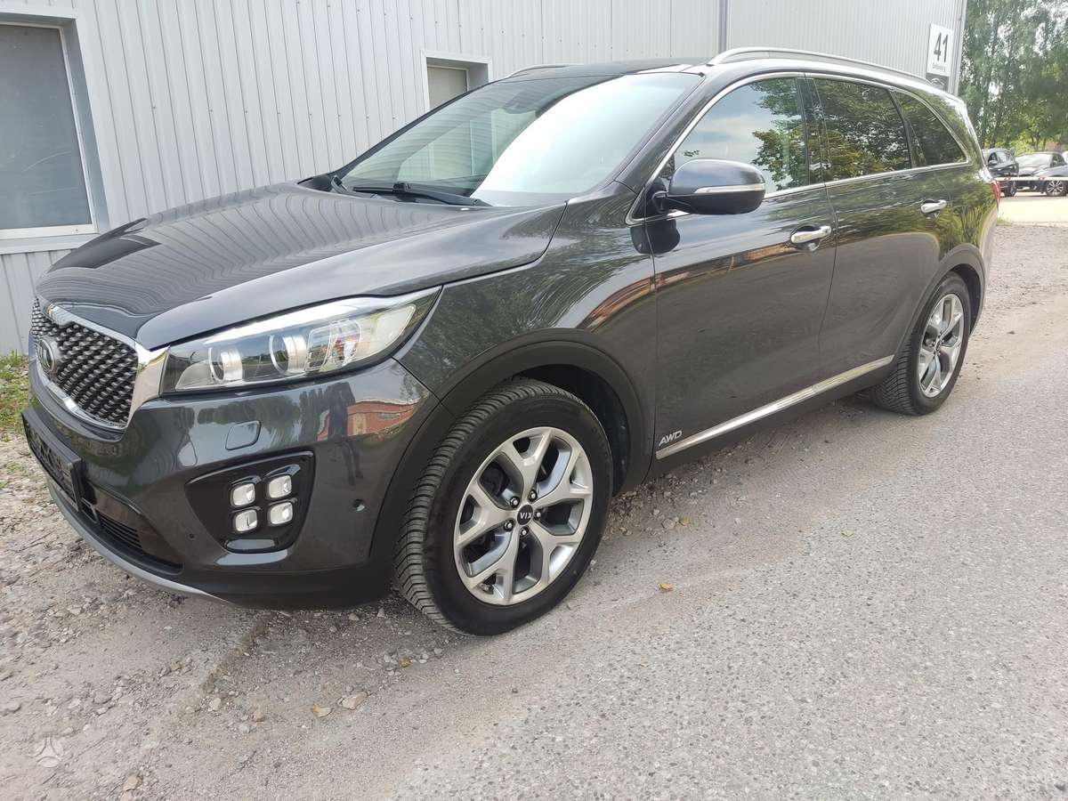 KIA Sorento - 3
