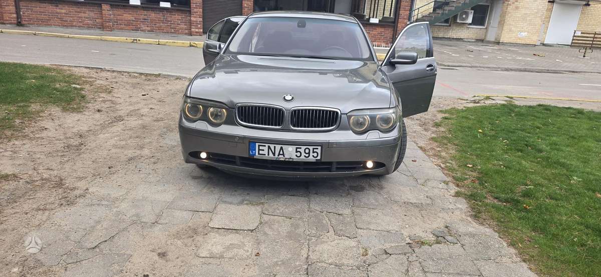 BMW 730 - 1