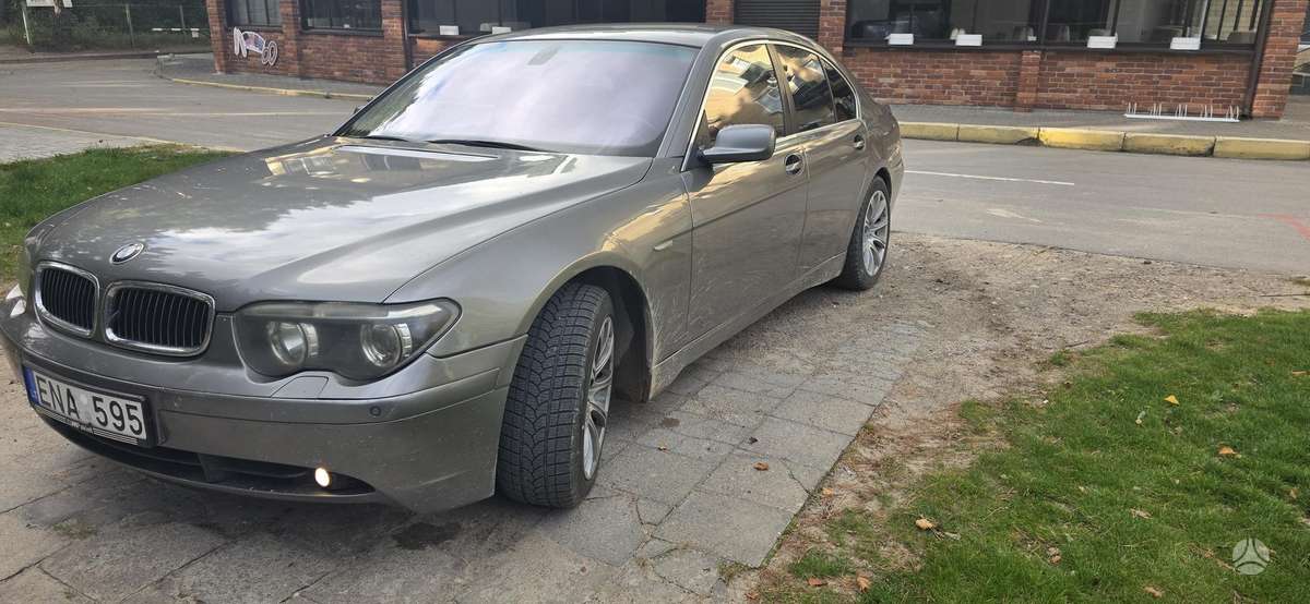 BMW 730 - 4