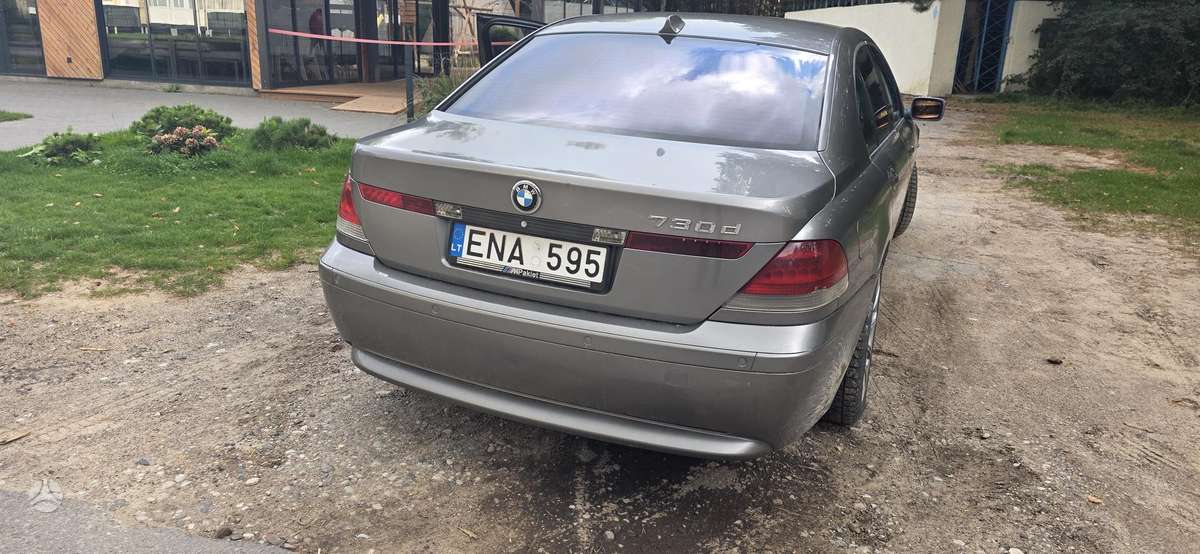 BMW 730 - 5