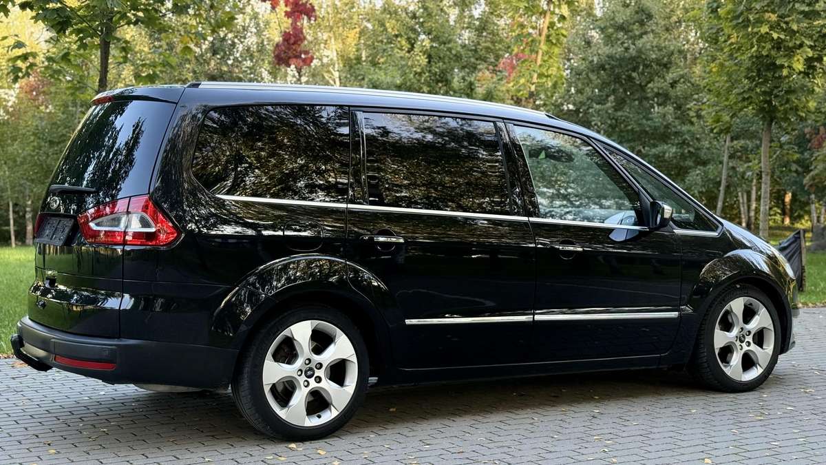 Ford Galaxy - 5