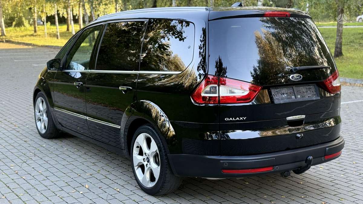Ford Galaxy - 9