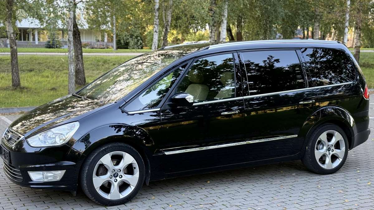 Ford Galaxy - 11