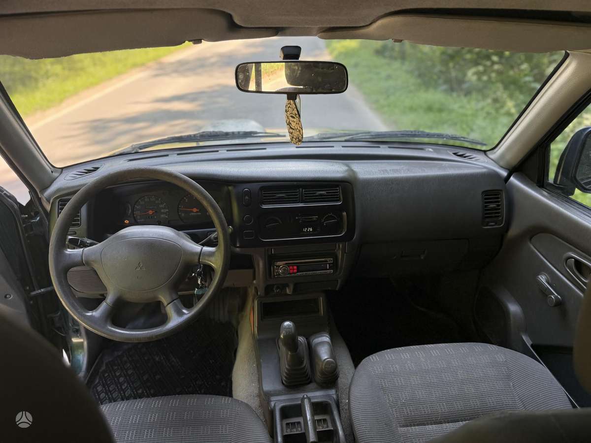 Mitsubishi L200 - 8