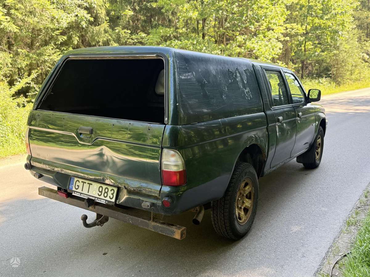 Mitsubishi L200 - 3