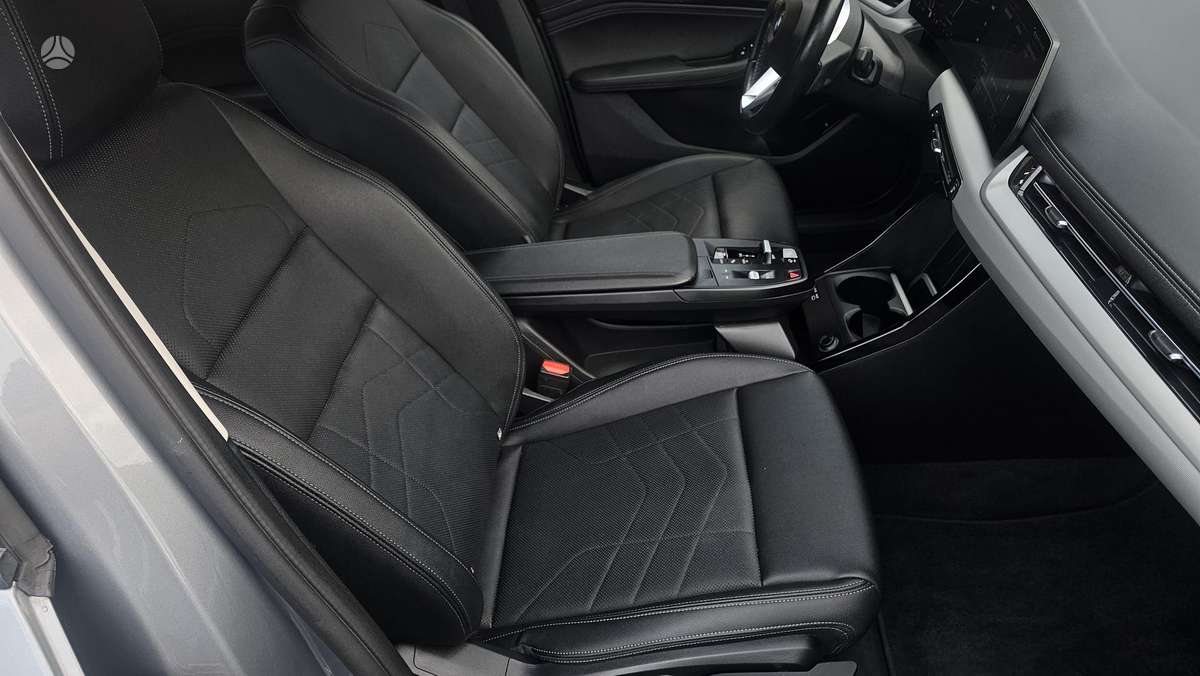 BMW 218 Active Tourer, 2.0 l., Минивэн