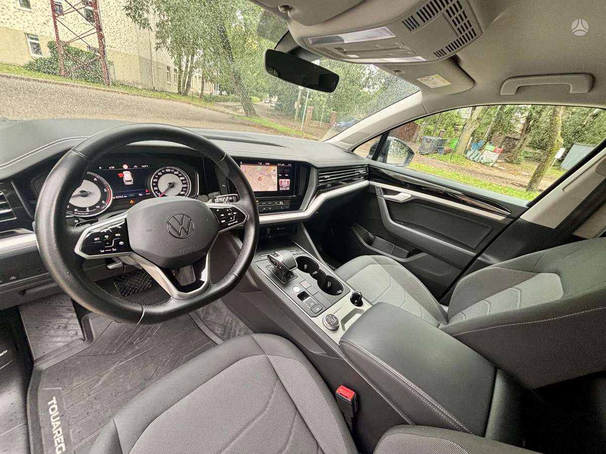Volkswagen Touareg - 9