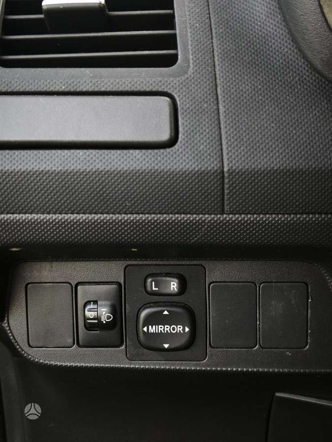 Toyota Auris - 12