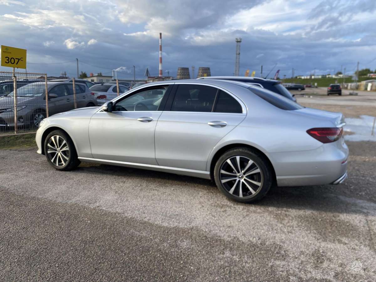 Mercedes-Benz E300 - 7