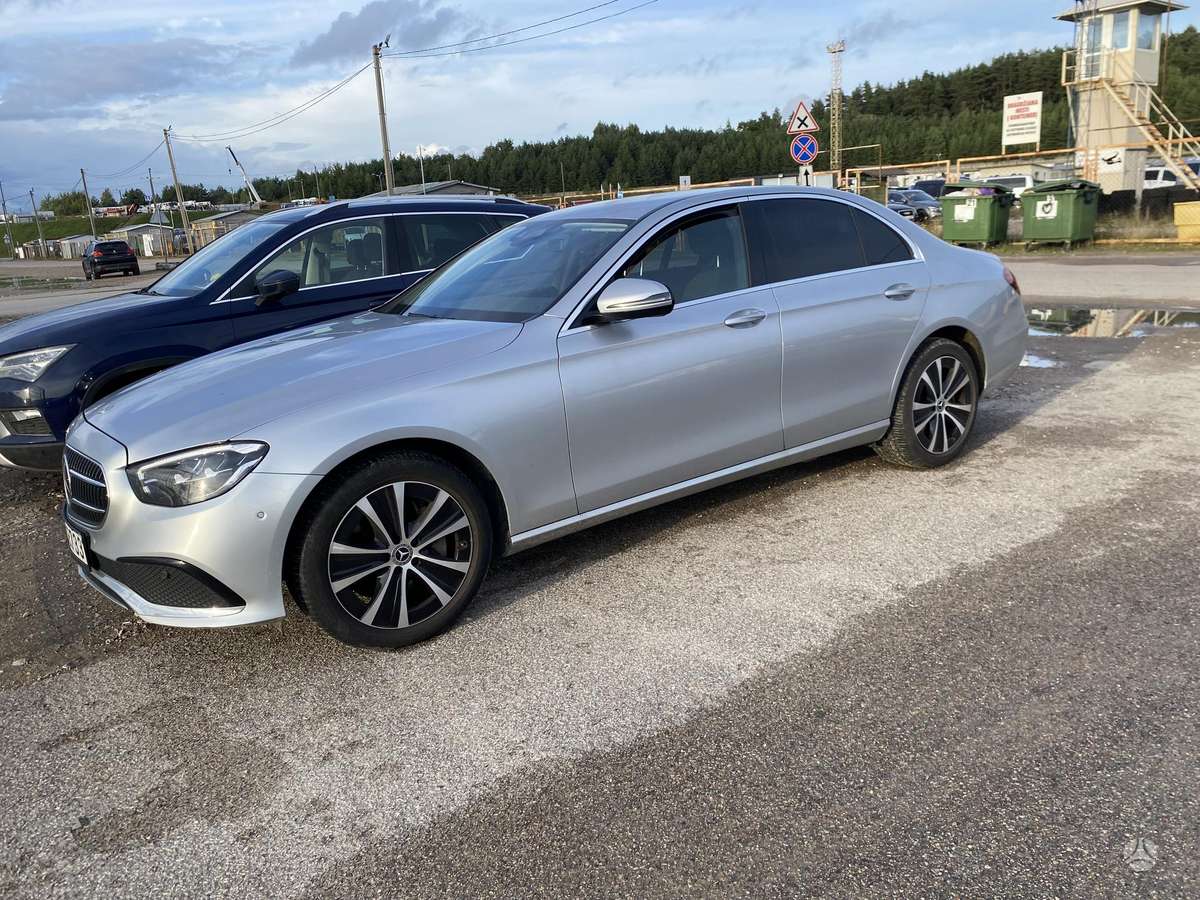 Mercedes-Benz E300 - 8