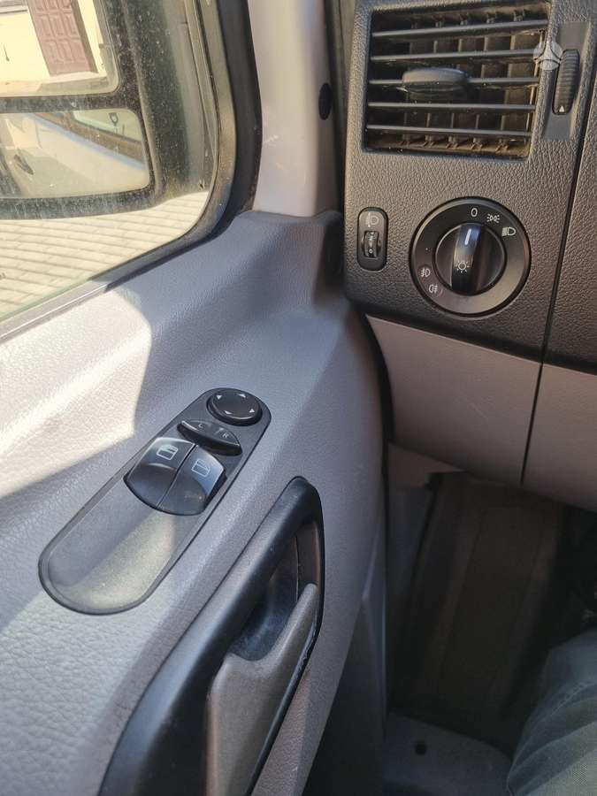 Mercedes-Benz Sprinter - 5
