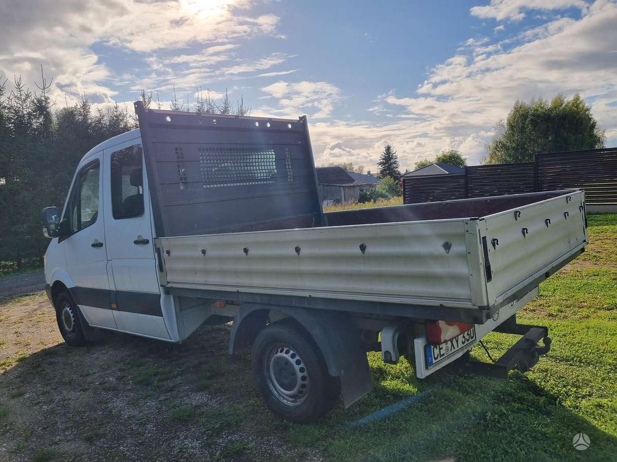 Mercedes-Benz Sprinter - 4